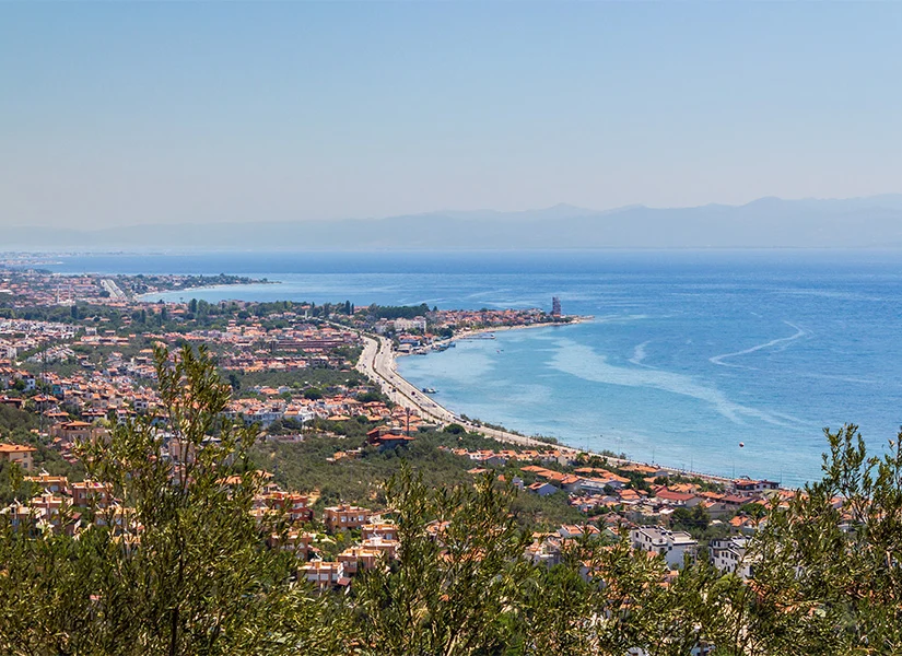 Küçükkuyu Tur ile Akçay Çıkışlı Turlar: En Popüler Rotalar ve Fırsatlar