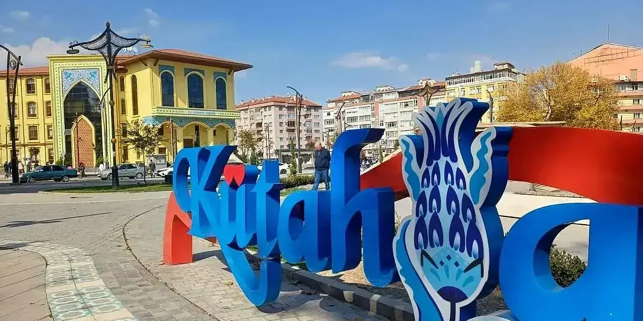 TRENLİ KÜTAHYA TURU